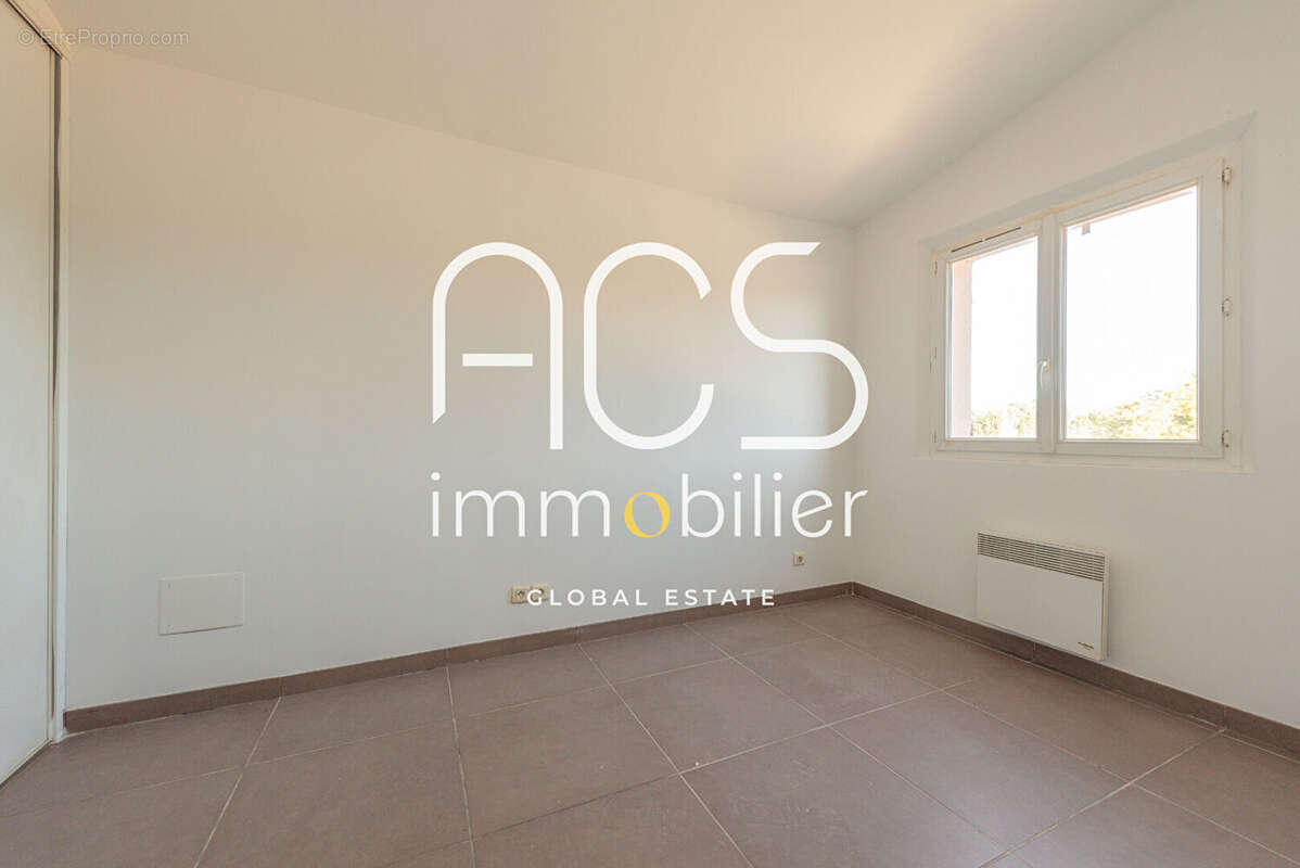 Appartement à FREJUS
