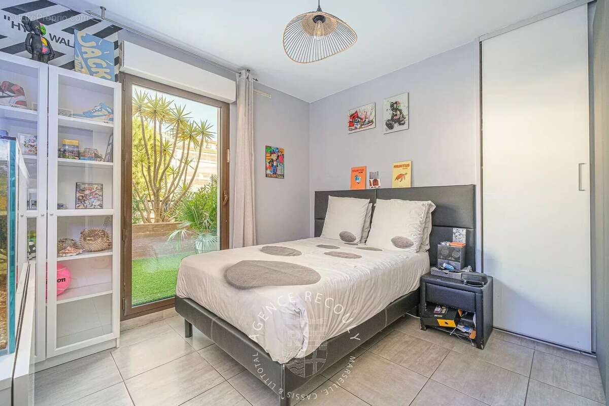 Appartement à MARSEILLE-8E
