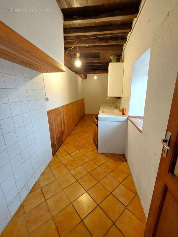 20251120114742 - Maison à ASPET