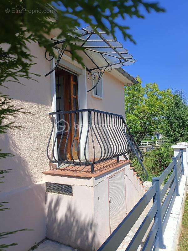 Maison à PARON