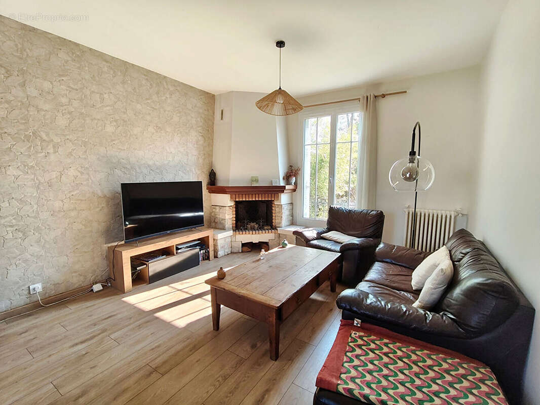 Maison à VILLEMOMBLE