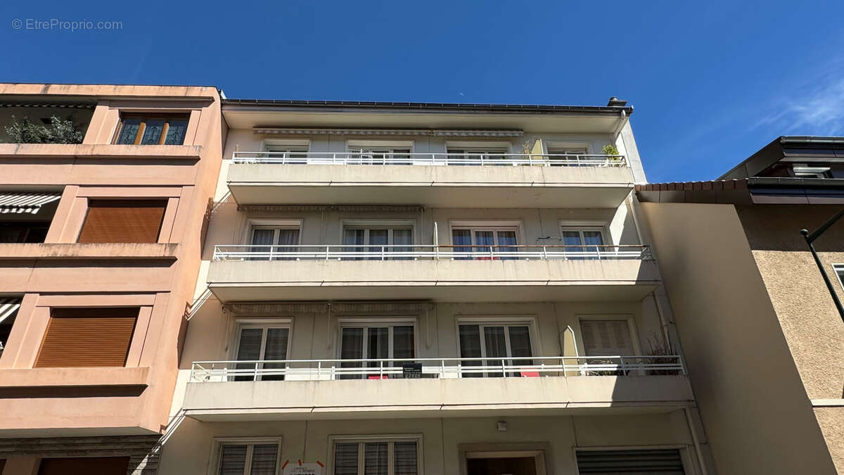 Appartement à AIX-LES-BAINS