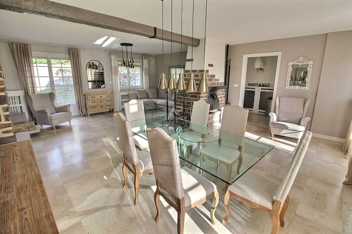 Maison à VERNOUILLET