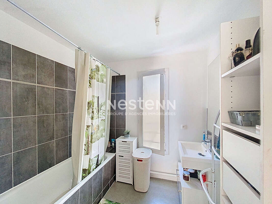 Appartement à STAINS