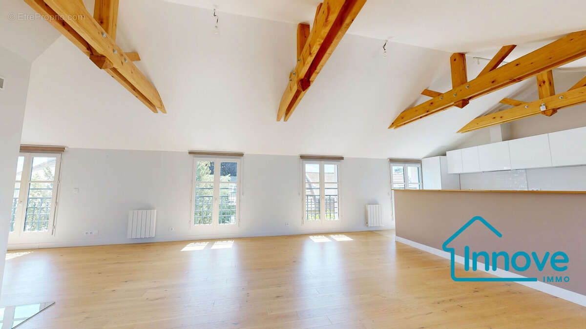 Appartement à VERSAILLES