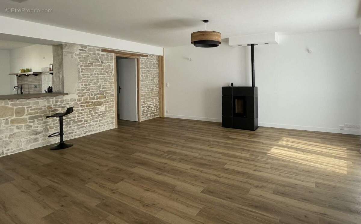 Maison esnandes - photo 5