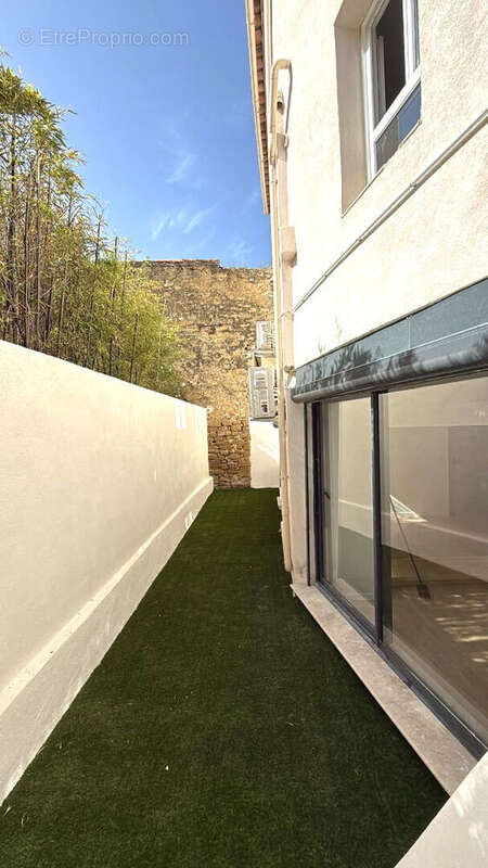 Appartement à SALON-DE-PROVENCE