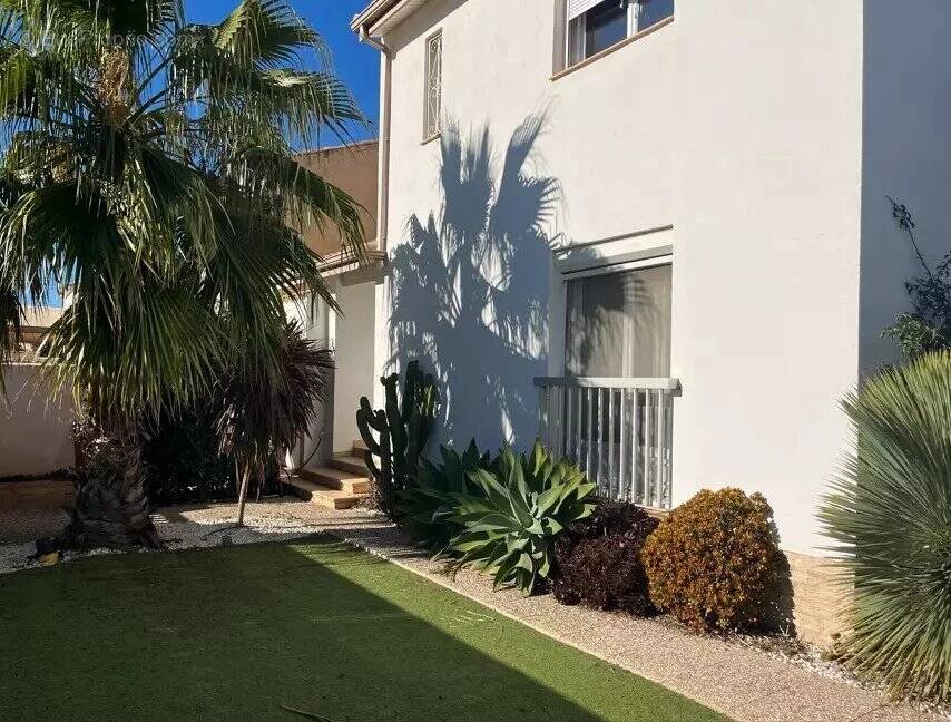 Maison à VALRAS-PLAGE