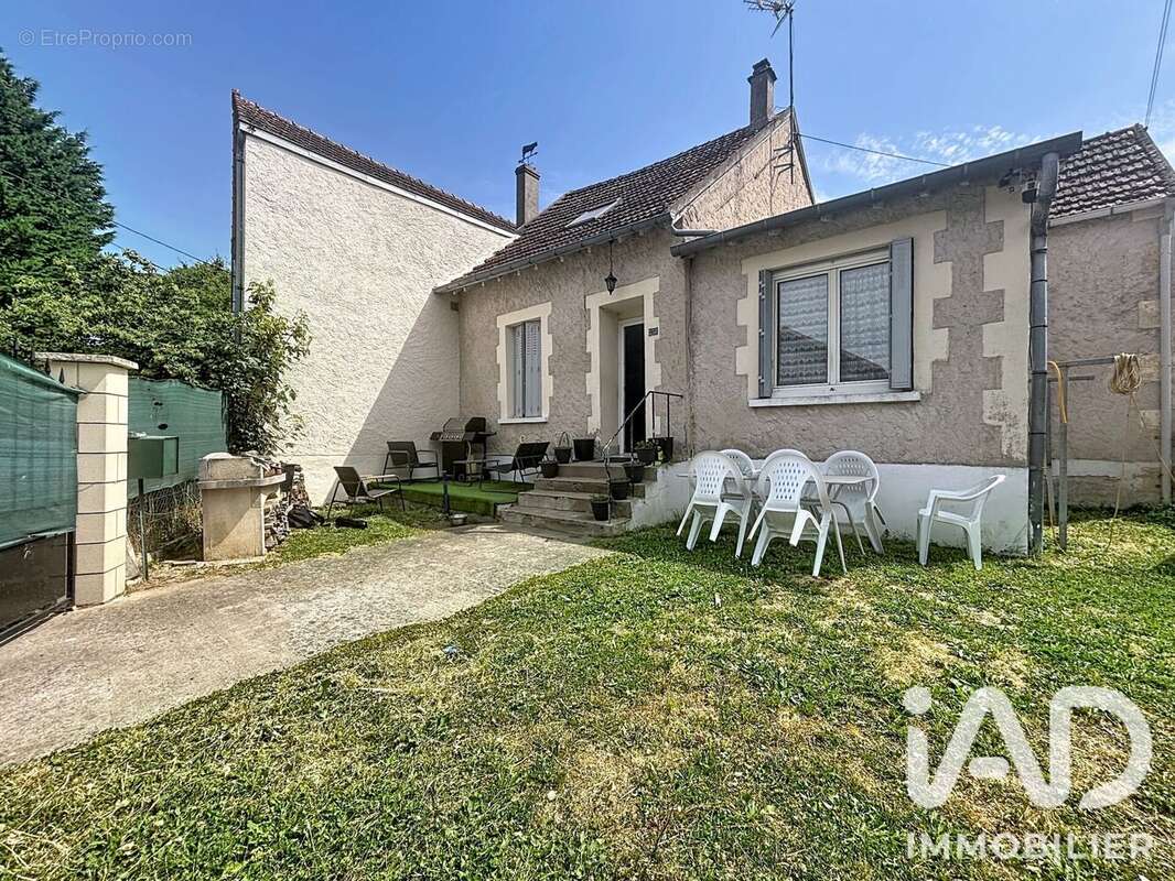 Photo 9 - Maison à GARCHIZY