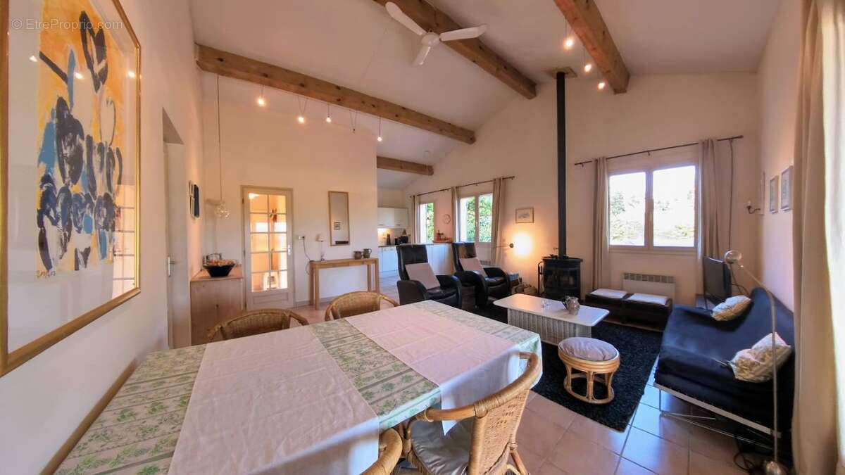 Maison à MONTBRUN-DES-CORBIERES