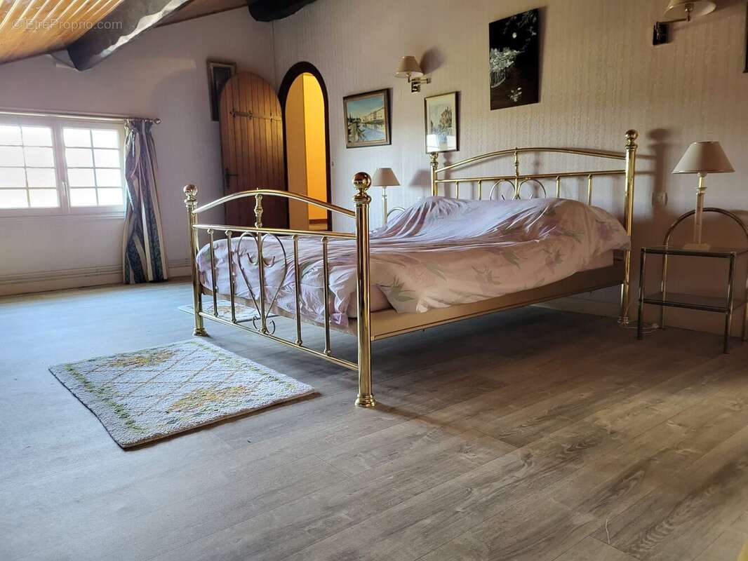 Maison à MAZERAY