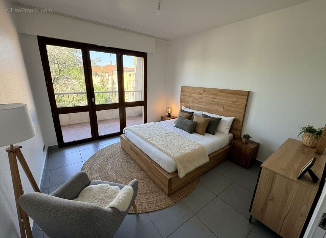 Appartement à ROMANS-SUR-ISERE
