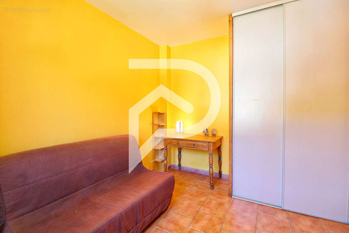 Maison à GREOUX-LES-BAINS