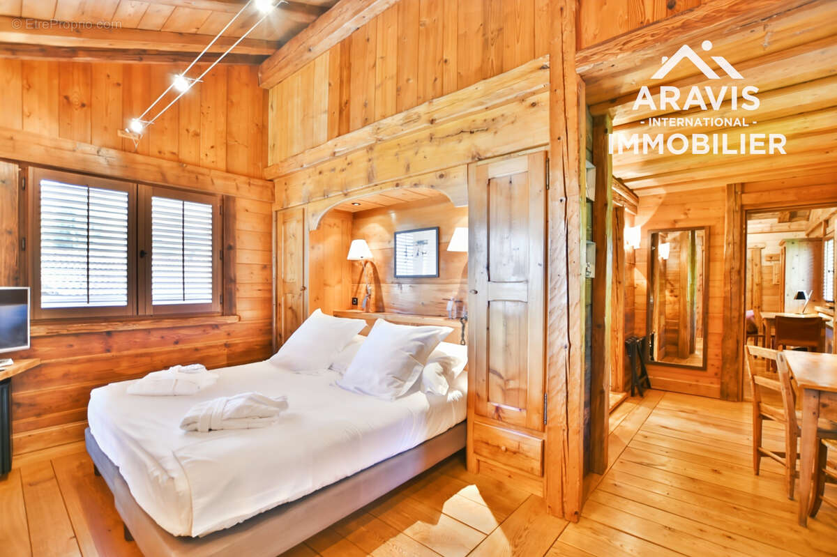 Maison à ARACHES-LA-FRASSE