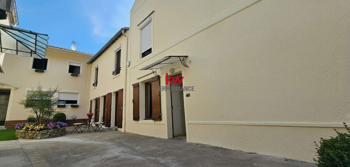 Appartement 19 m² à Saint-Gratien  - photo 3