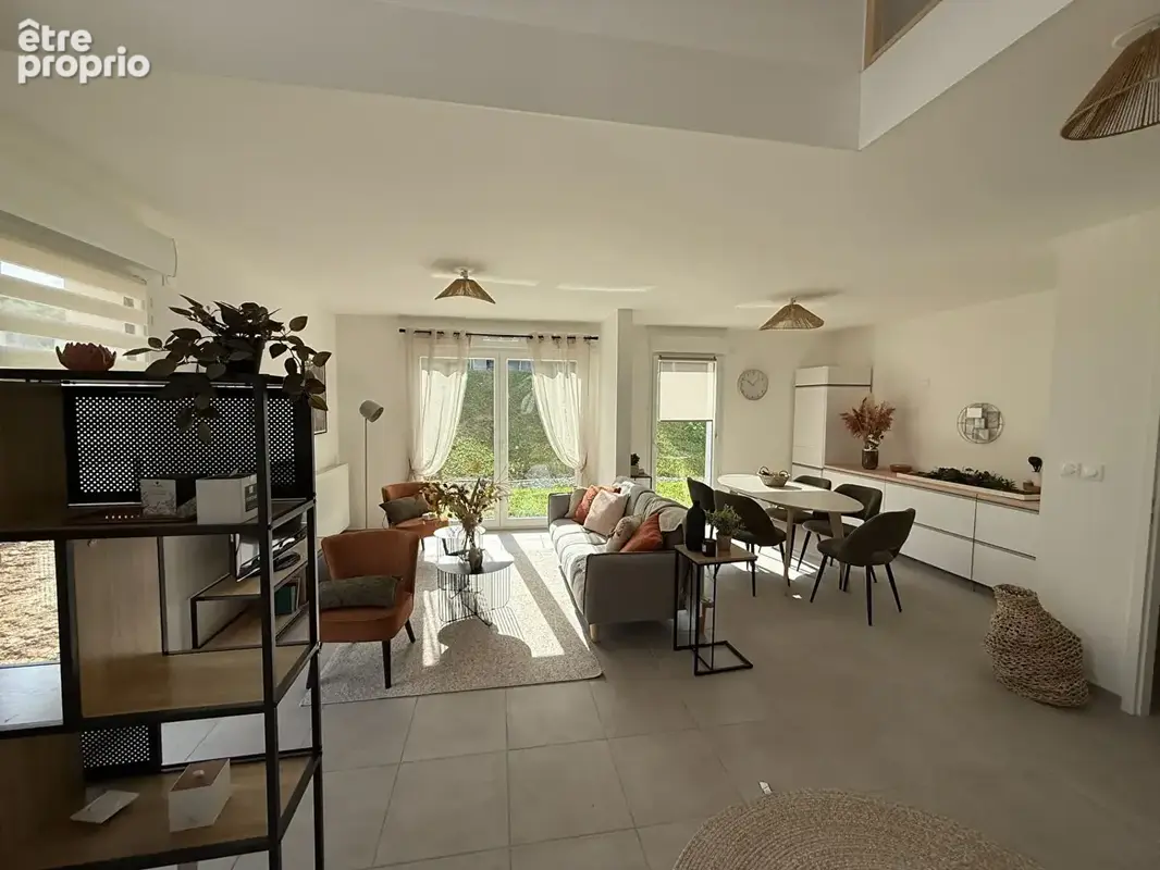 SCIEZ - T5  duplex en rez-de-jardin - photo 3