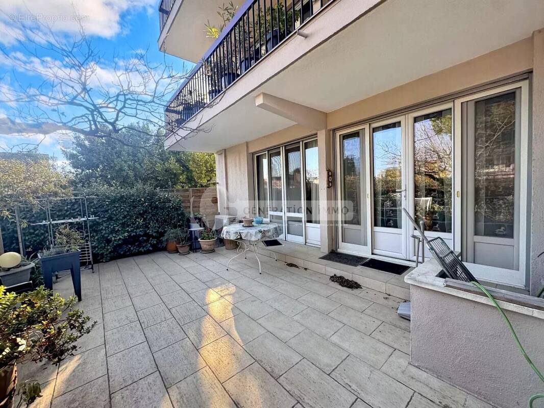 Appartement à ARLES