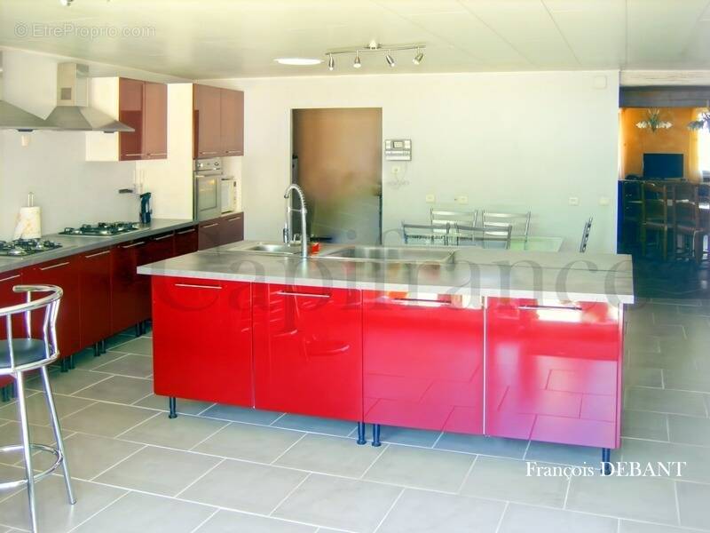 Maison à vendre 9 pièces JUNIVILLE (08) - photo 3