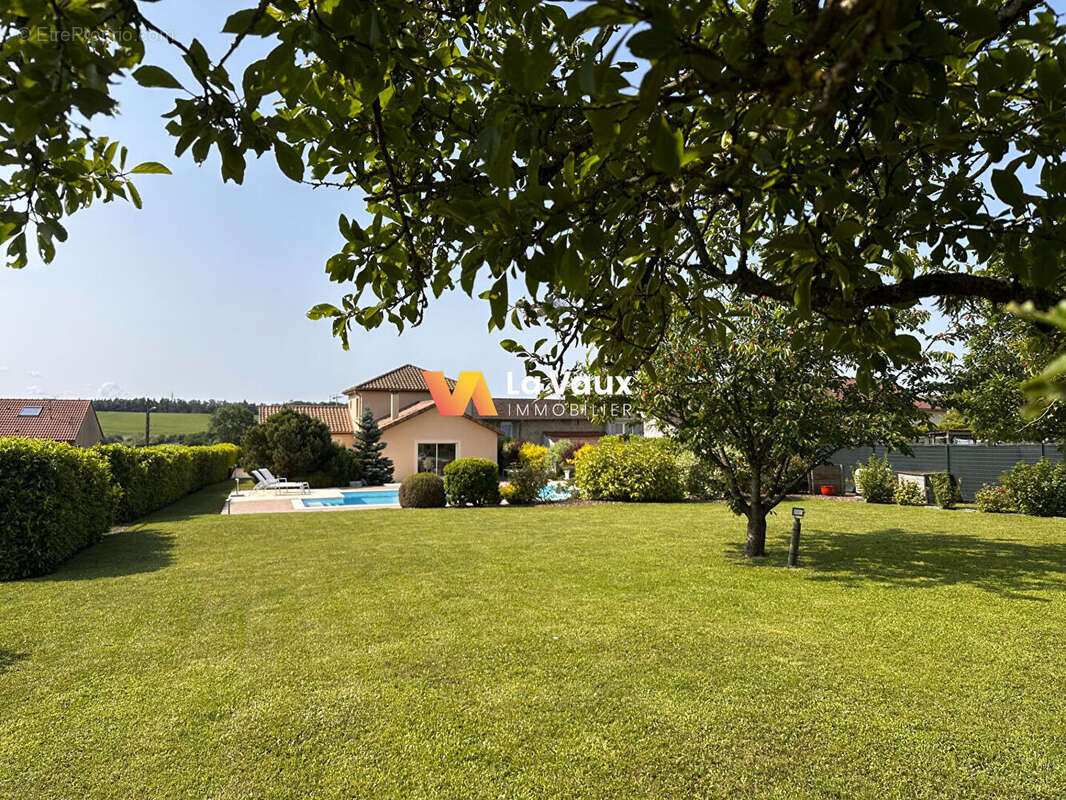 Maison à ORMES-ET-VILLE