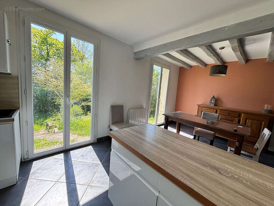 Maison de plain pied 5 mn maintenon gare et commerces - photo 4