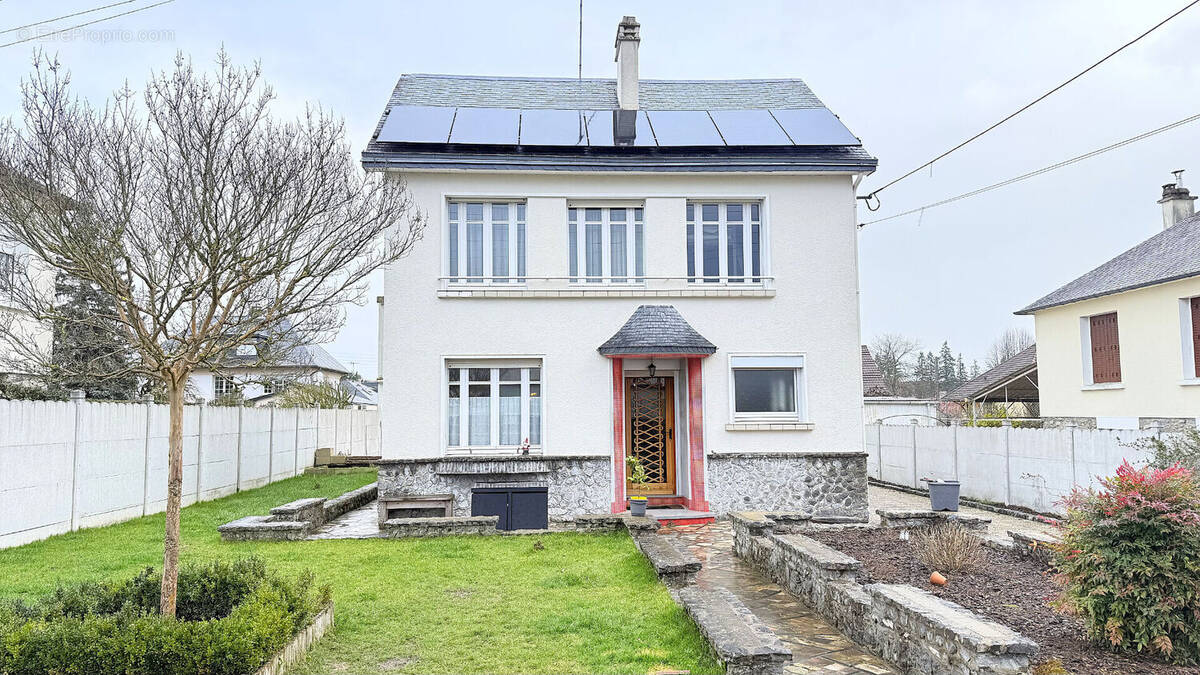 Maison à LAVAL