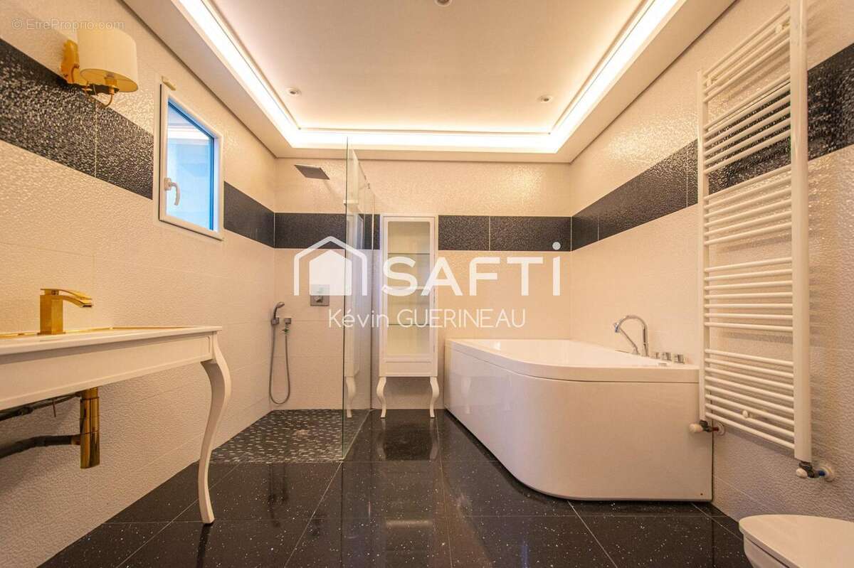 Photo 7 - Maison à BLANQUEFORT