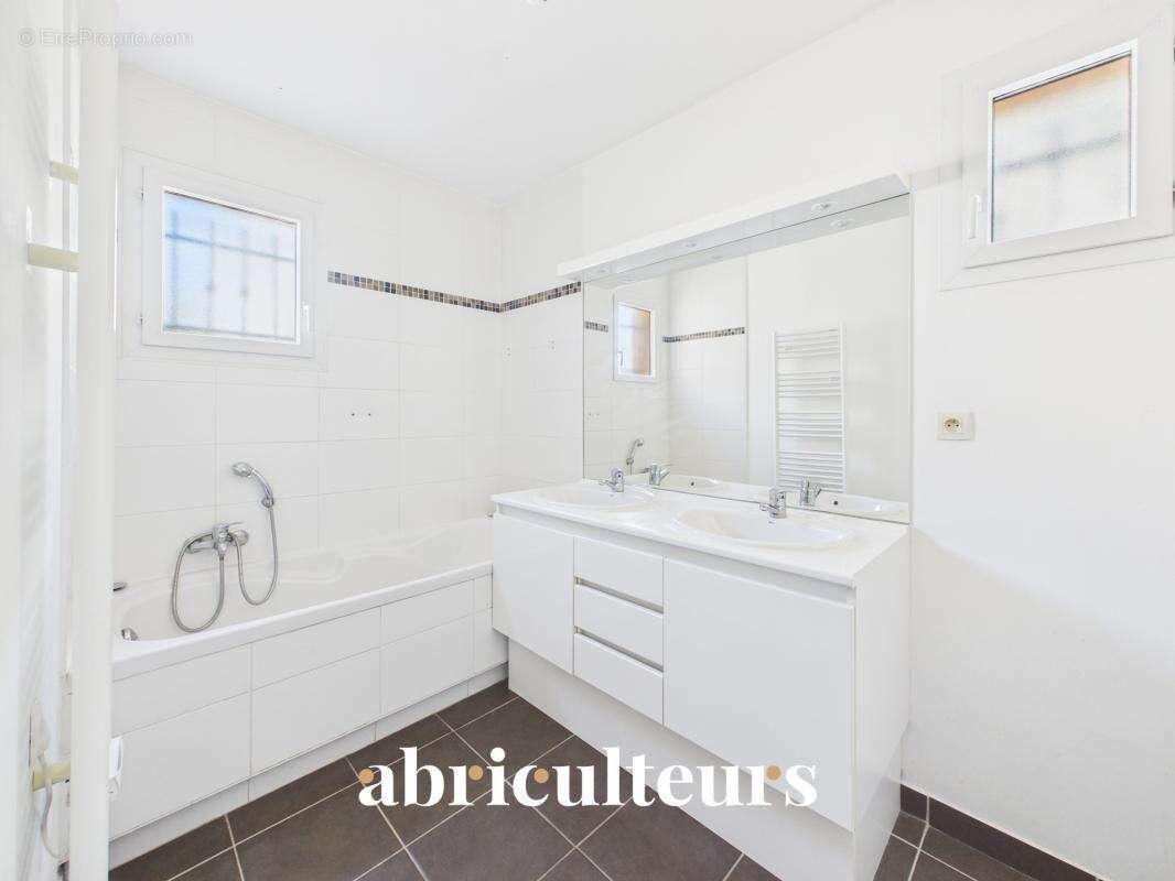 Maison à MARSEILLE-12E