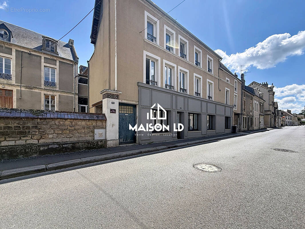 Appartement à SAINT-PIERRE-SUR-DIVES
