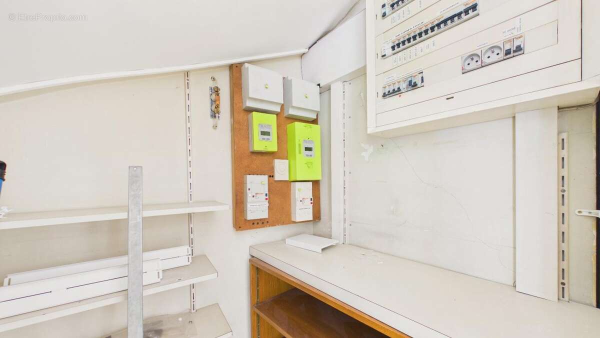 Commerce à SAINT-CERE