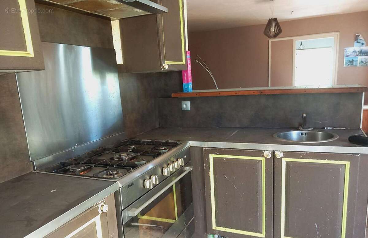 Terrain à ESPONDEILHAN