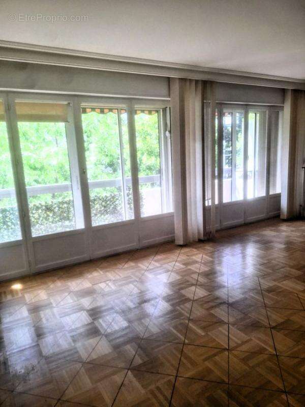Maison à LYON-6E