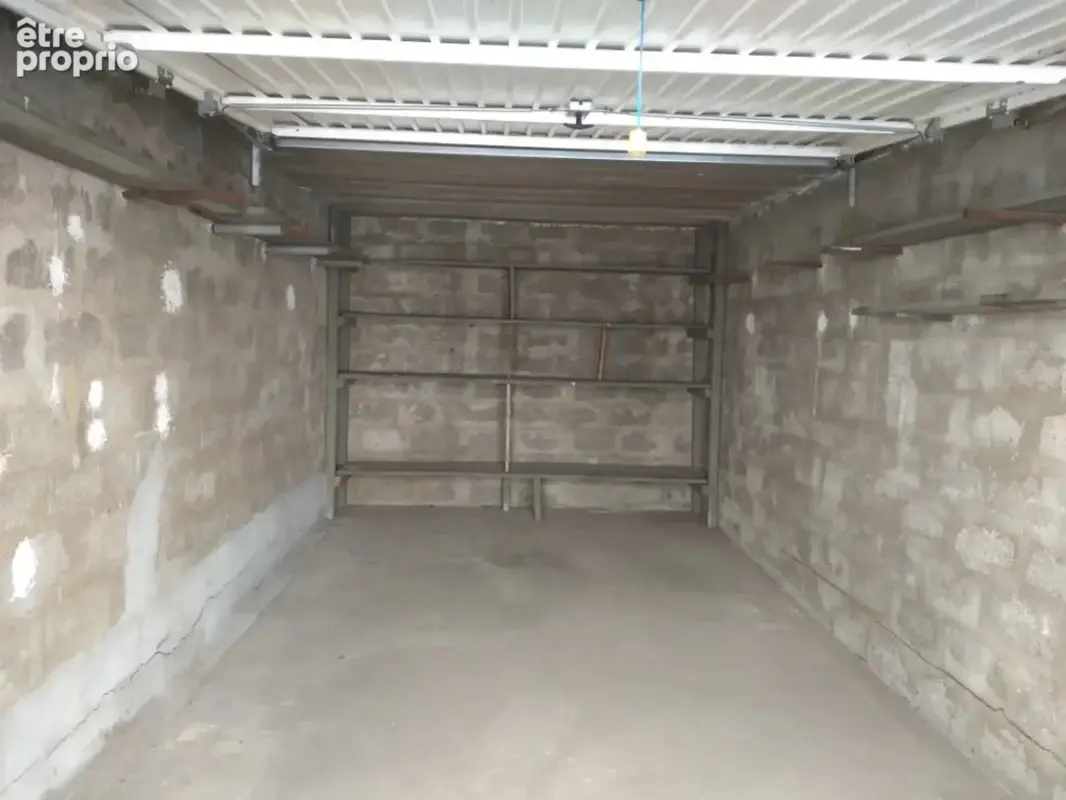 Garage au sein d'un résidence sécurisée- AVIGNON (84) - photo 2