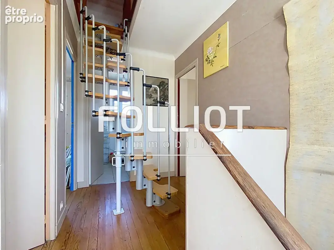 Maison 4 chambres à vendre à Saint Laurent de Condel - photo 5