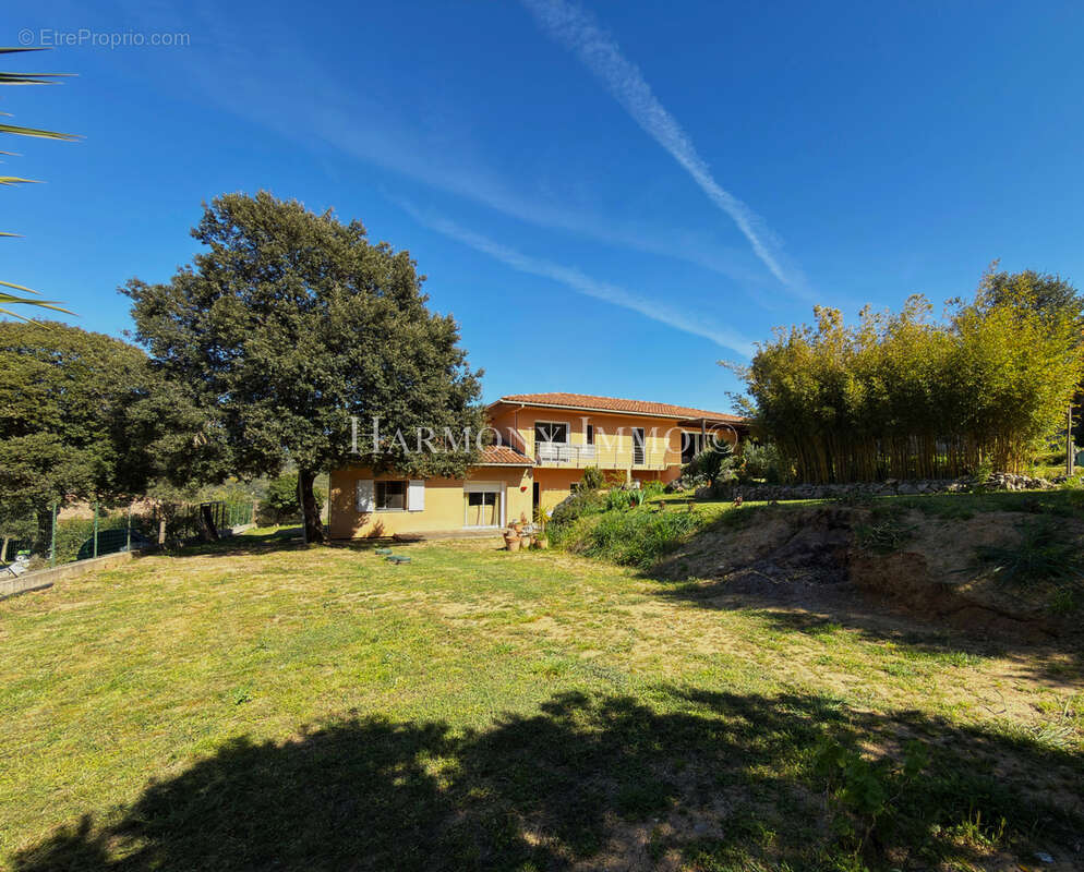 Maison à CALCATOGGIO