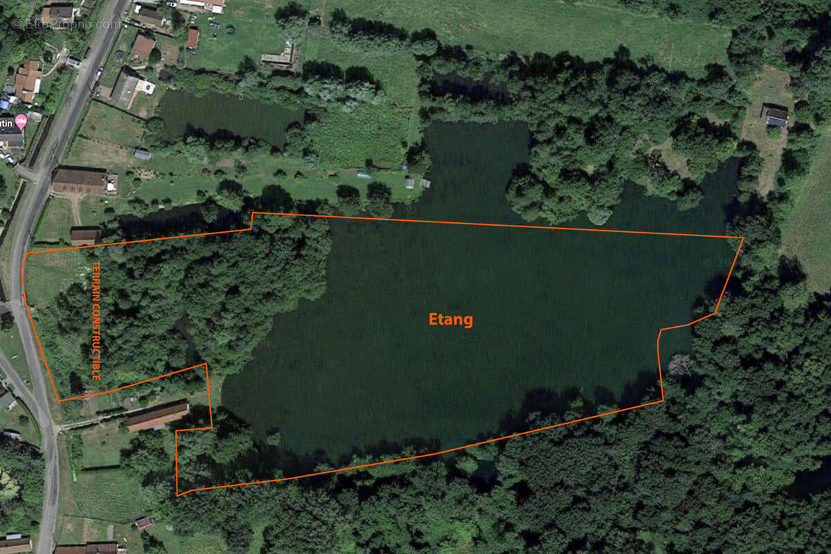 Terrain à FONTAINE-SUR-SOMME