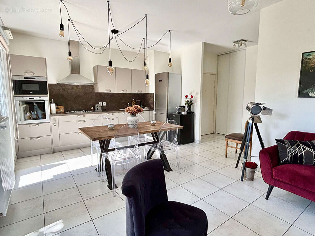 Appartement Villette D Anthon RDJ 3 pièce(s) 62.98 m2 - photo 4