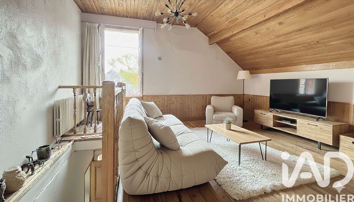 Photo 3 - Maison à VIROFLAY