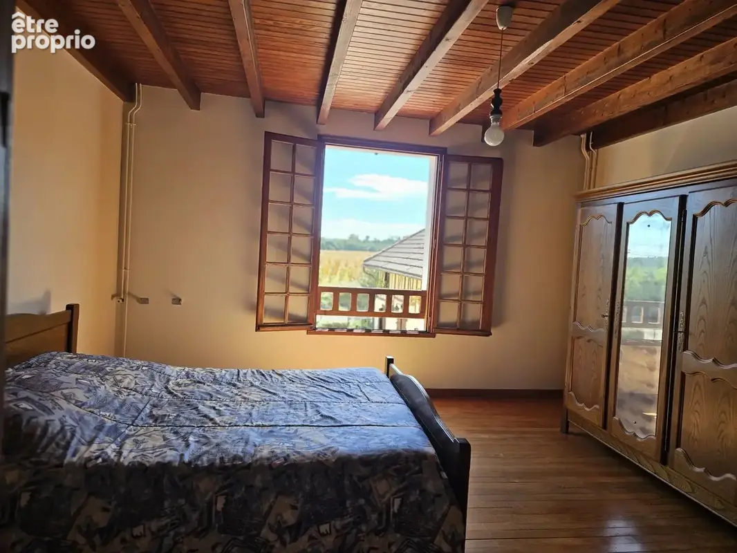 Ferme moderne avec une seconde maison à rénover - photo 20