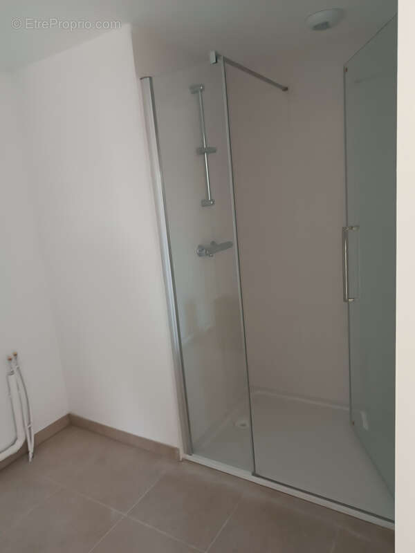 Appartement à FOURAS