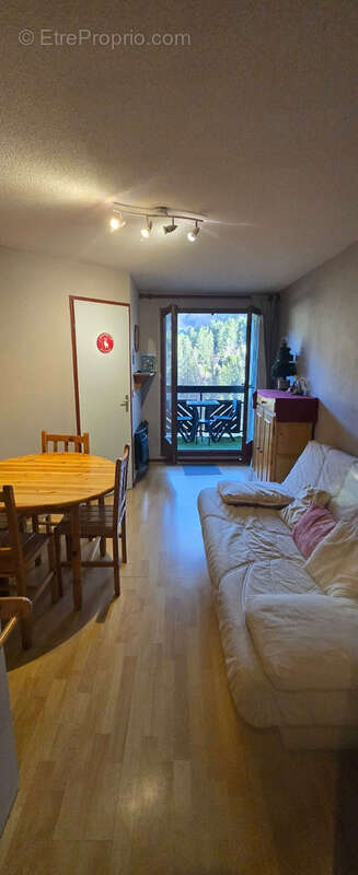 Appartement à LAVEISSIERE