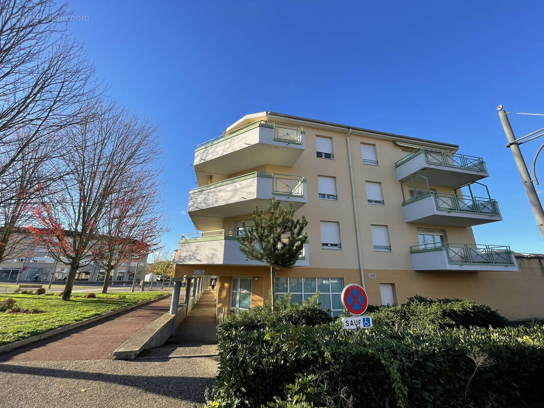 Appartement à RIORGES