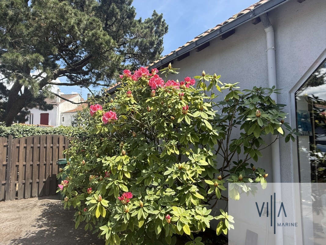 Maison à LE POULIGUEN