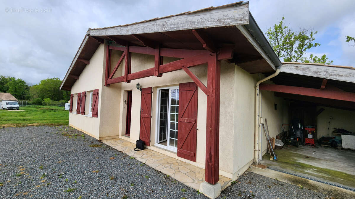 Maison à SAINT-SAVIN