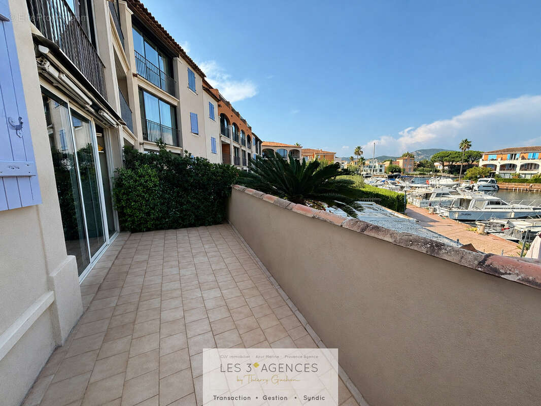 Port cogolin   3 pièces avec terrasse, piscine et vue sur la marina - photo 12