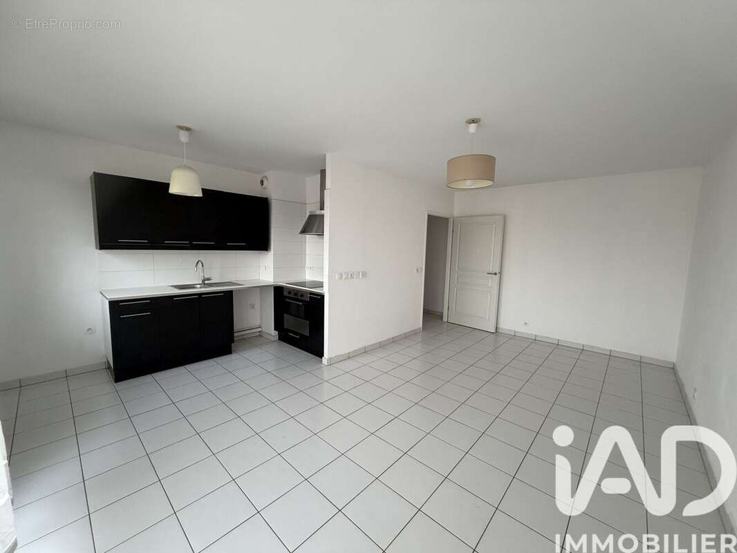 Photo 3 - Appartement à SAINT-PIERRE-DU-PERRAY