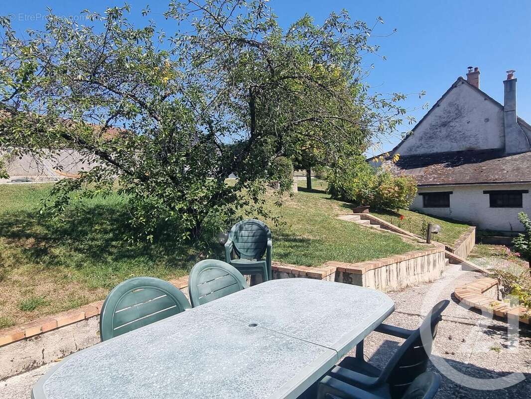 Maison à SAINT-MARTIN-SUR-NOHAIN