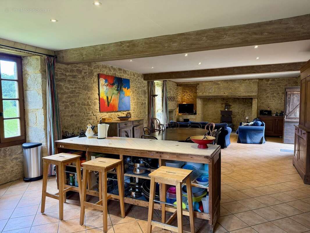 Maison périgourdine de caractère avec dépendances et piscine – Castelnaud-la-Chapelle – Périgord Noir - photo 10