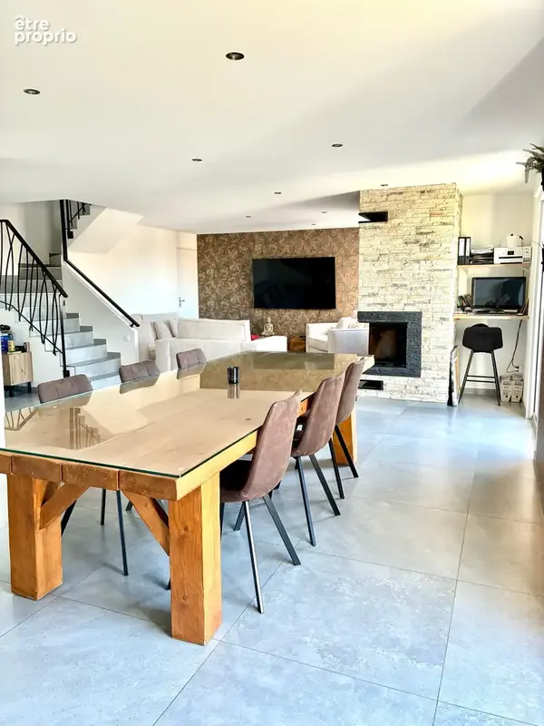  Élégance, volumes et art de vivre   Maison d’exception à Vitrolles  - photo 3