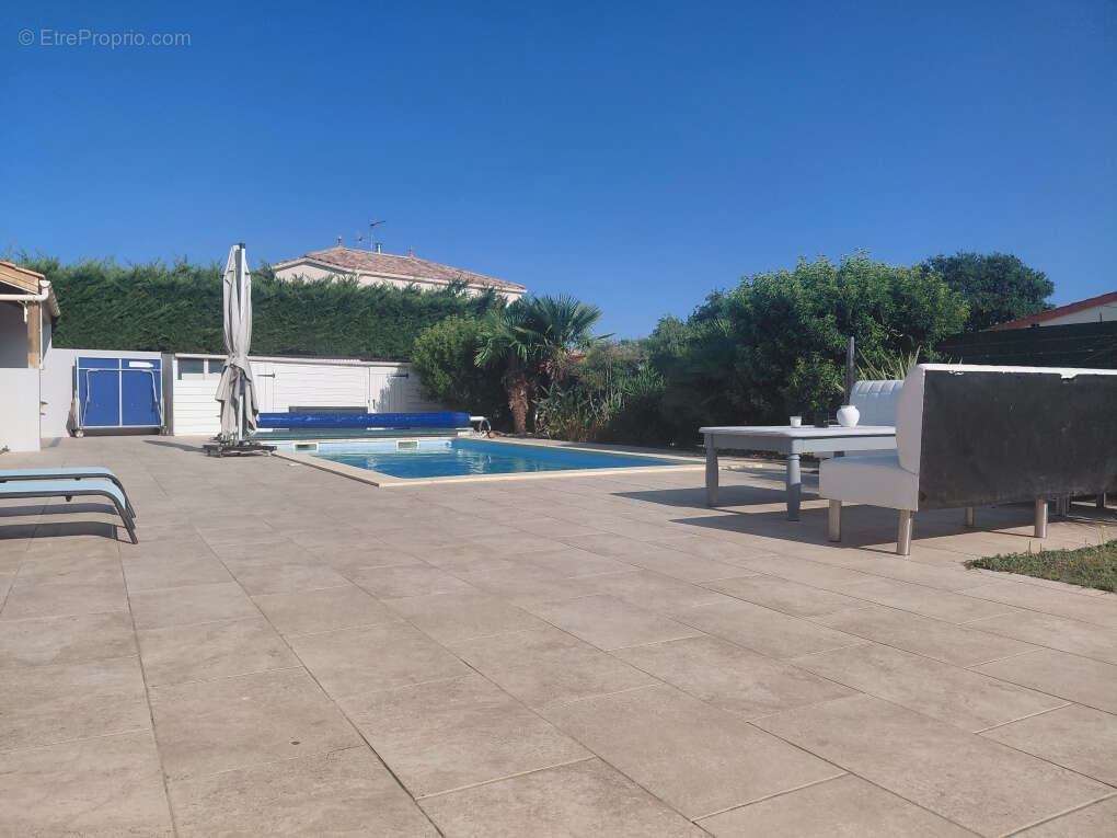 Ensemble immobilier - photo 2