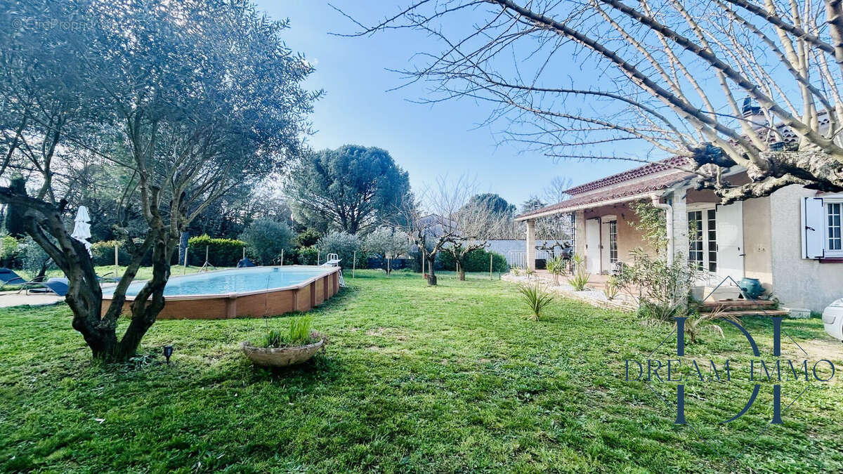 Maison à ALLEGRE-LES-FUMADES